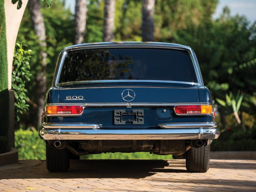  Mercedes-Benz 600 Pullman Limousine 1970 года  (фото 13 из 31)